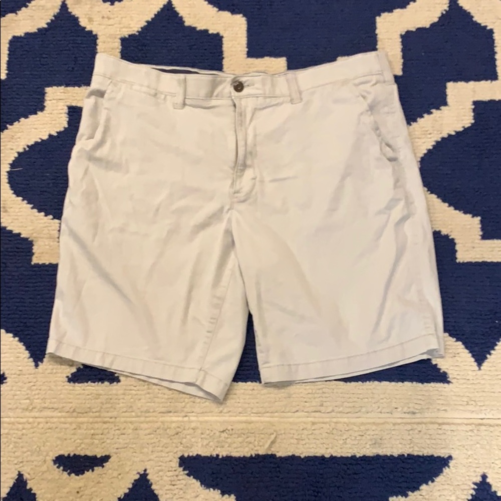 Light brown khaki shorts